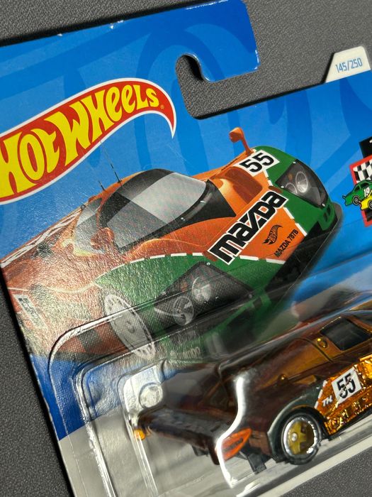 Vând mașinuță Hot Wheels Mazda 787B STH