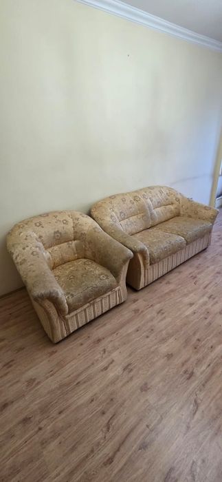 Диван телевизор отдам даром