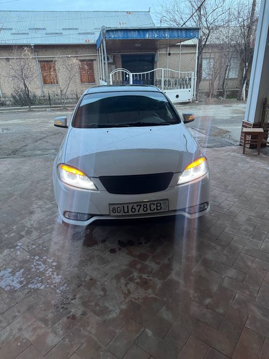 Ласетти 1.8 Жентра