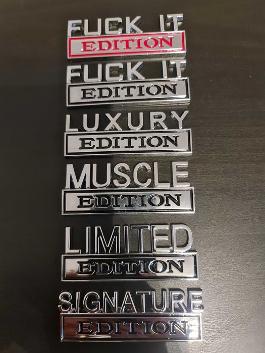 Sigla, emblema, badge, logo, sticker auto