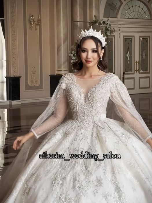 Свадебное платье