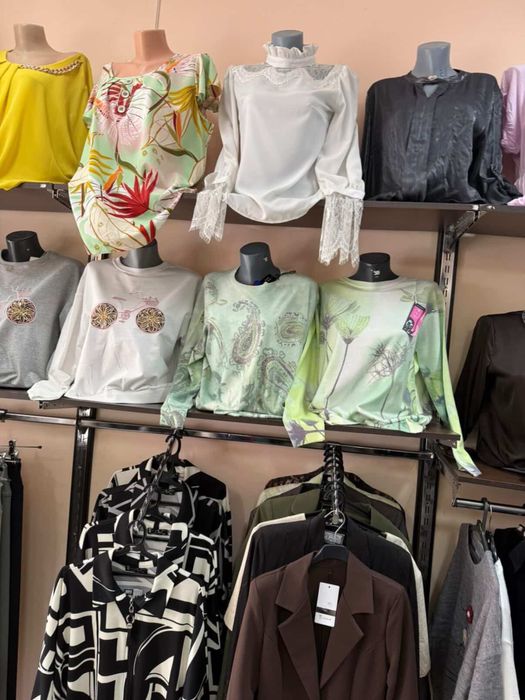 Мъжки и дамски дрехи на едро и дребно !