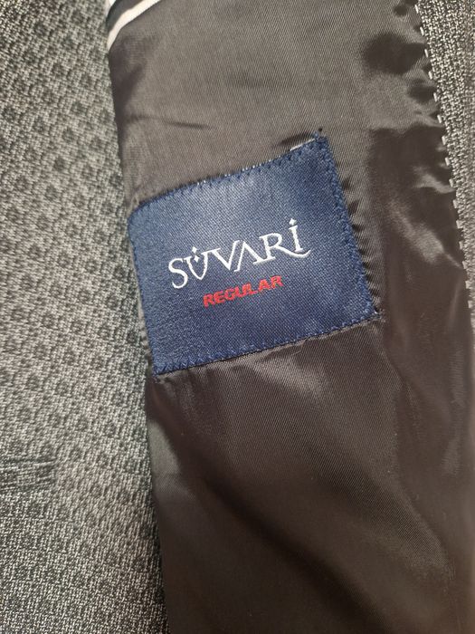 Costum barbatesc Suvari