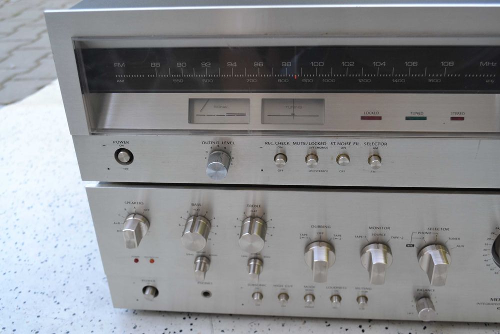 Amplificator Onkyo A 10 + Tuner Onkyo T 9