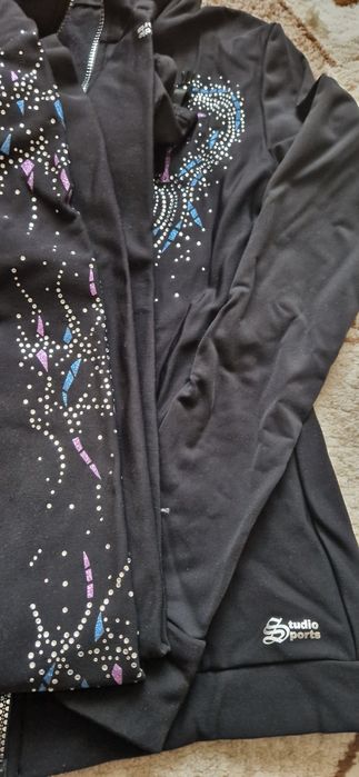 Одежда для фигурного катания