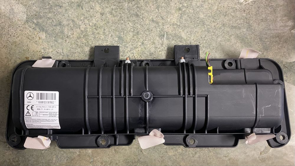Airbag на колената за Mercedes ML W166 GL X166