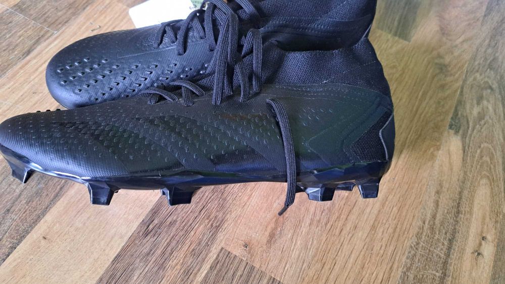 Бутонки Adidas PREDATOR ACCURACY.2-44номер,чисто нови,NIKE-42,5