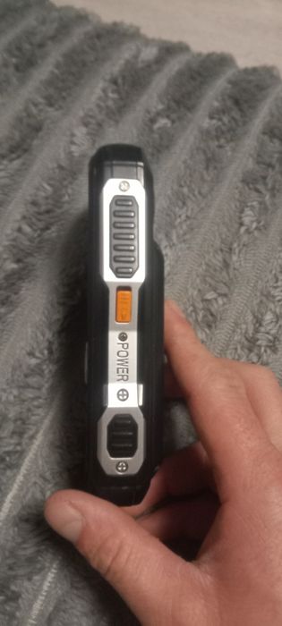 Продам телефон ланд ровер