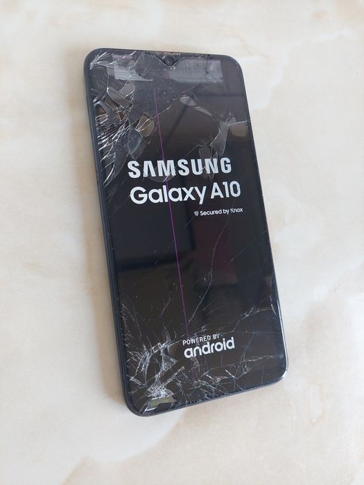 Vând Samsung Galaxy A10, perfect funcțional, probleme la ecran //poze