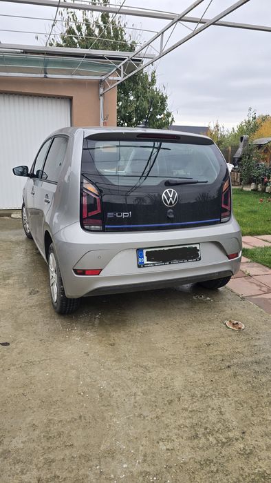 VOLKSWAGEN  2022 — imagine 5