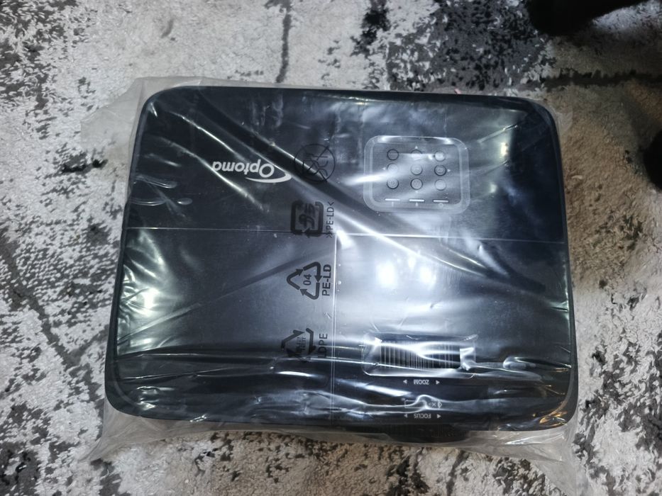 Продается Проектор Новый!