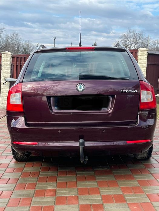SKODA Octavia 2011 — imagine 3
