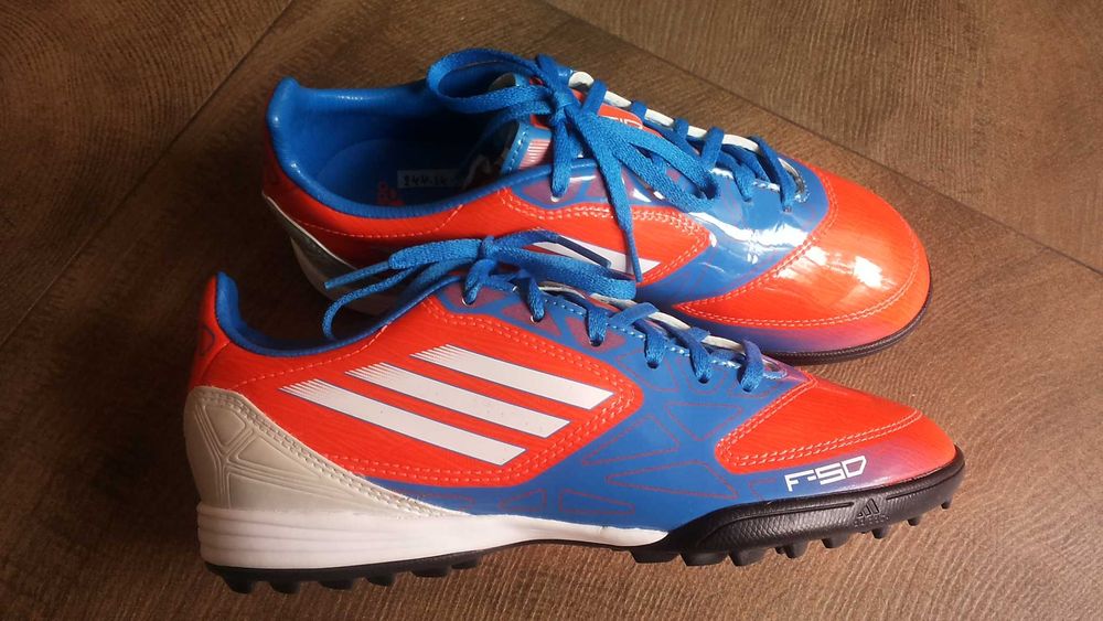Adidas F-10 Astro Turf  Shoes Размер EUR 36 / UK 3 1/2 обувки 244-14-S