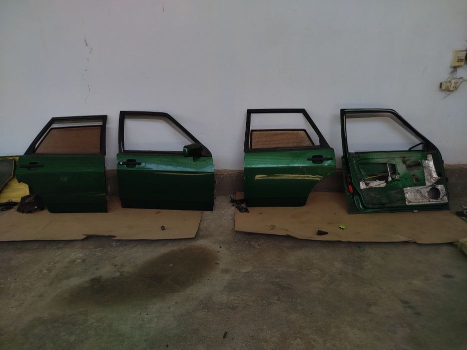 Двери ваз 21099 в нормальном состоянии