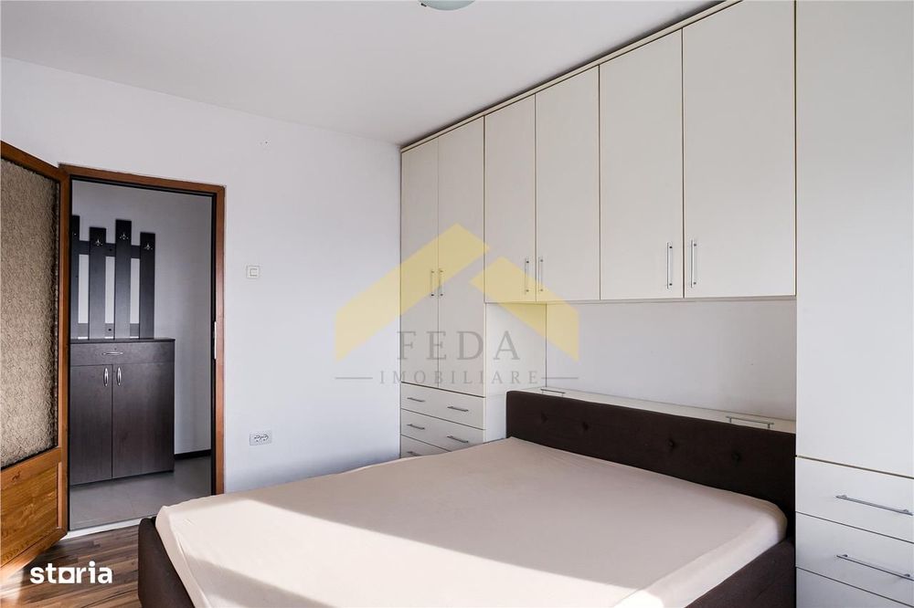 Apartament 2 camere de vanzare zona Aurel Vlaicu