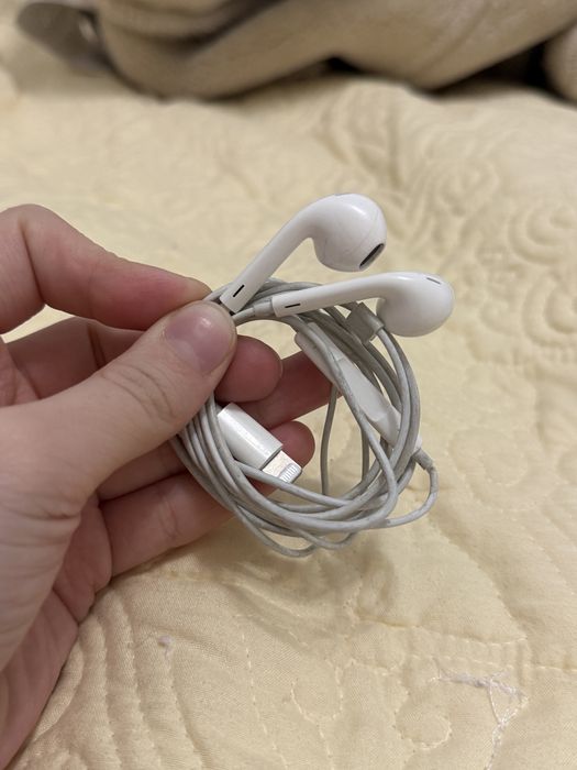 Iphone 11, 128 гб, 74% ёмкость