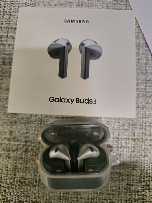 Samsung galaxy buds 3 -Цвят Silver