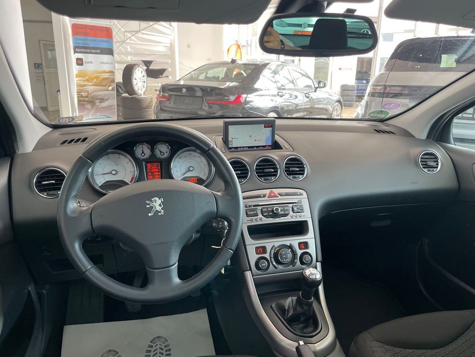 Peugeot 308 DEALER/GARANTIE 1-2ANI/NAVI/Panoramic/7locuri/3 buc in stoc/Recent IMP