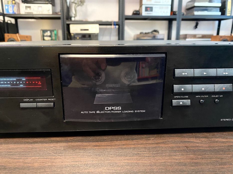 Тримоторен касетен дек Kenwood