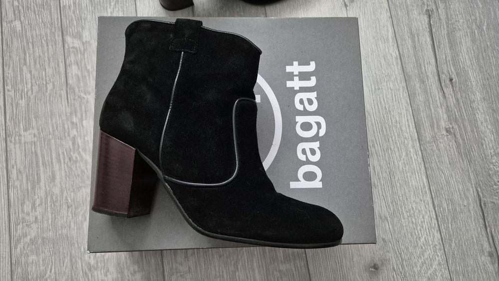 Botine piele intoarsa Bagatt