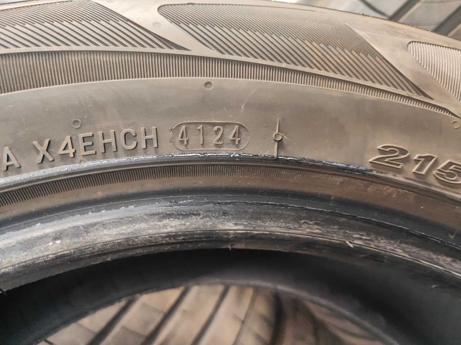 2бр. летни гуми 215/60/17 Nexen