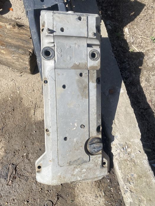 Запчасти на мерседес 124