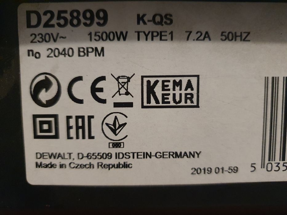 Отбойный молоток DeWALT D25899K