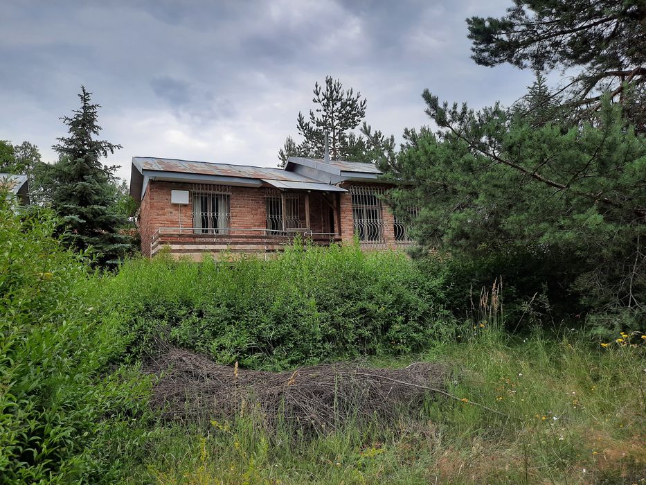 Къща,местност Предел,Разложко землище