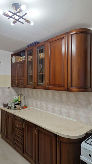 Срочно продаётся кухонный гарнитур