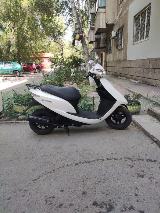 Продам мопед Хонда Дио 68