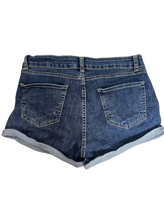 Blugi scurți, mărimea M