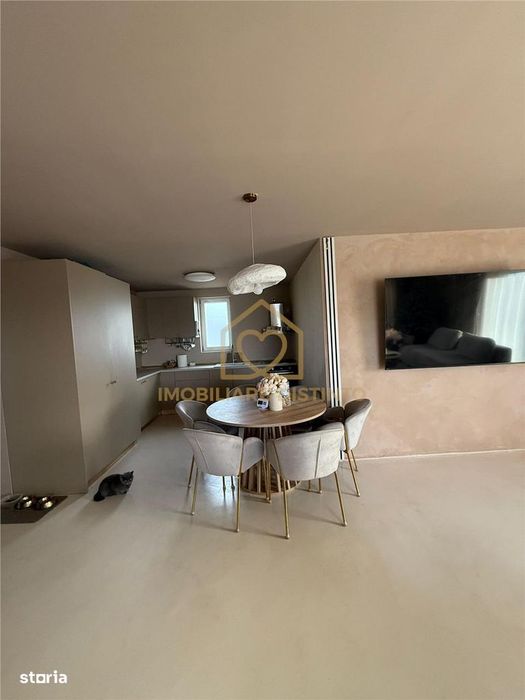 Casa deosebita cu 3 camere 7,5 ari