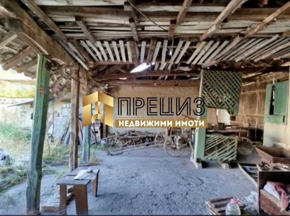 Продажба на къща в с. Веселиново, община Смядово