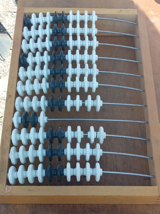 Счеты бухгалтерские