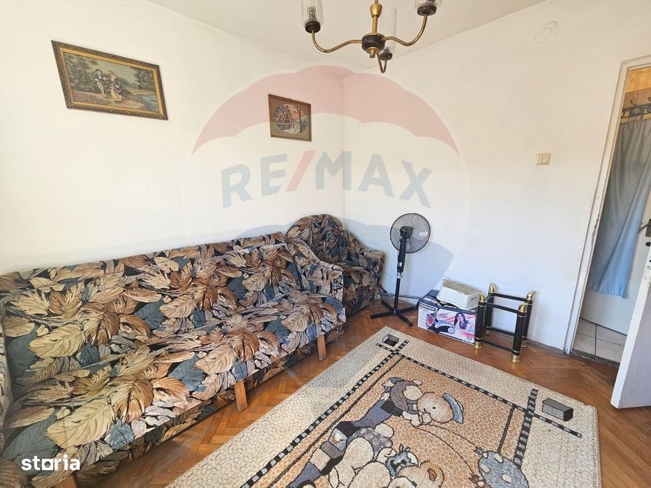 Apartament cu 3 camere