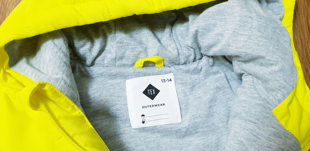Lot veste mar 140 Zara si Tex 13-14 ani și Hanorac dublat mar 152