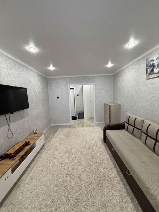 1 комнатная,проспект Аблайхана