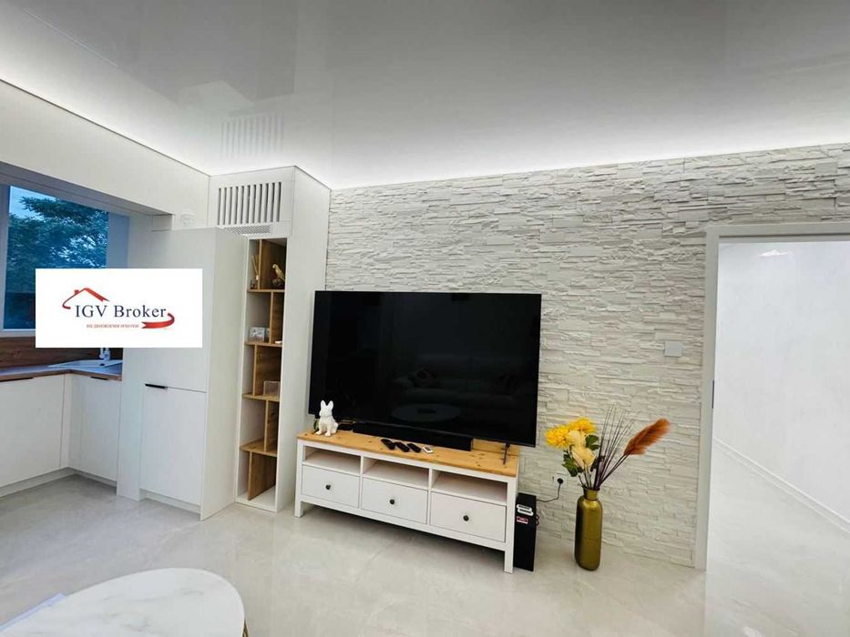 Продава се Двустаен апартамент в София, Надежда 2 - 56 кв.м за 2965 €/кв.м - Снимка #2