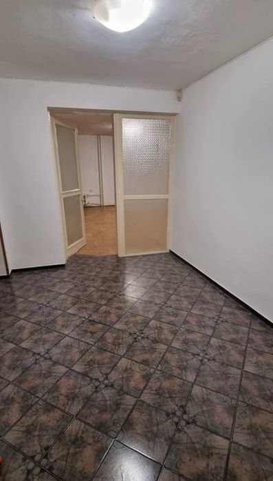 Дава се под наем Многостаен апартамент в София, Борово - 200 кв.м за 1200 € - Снимка #6