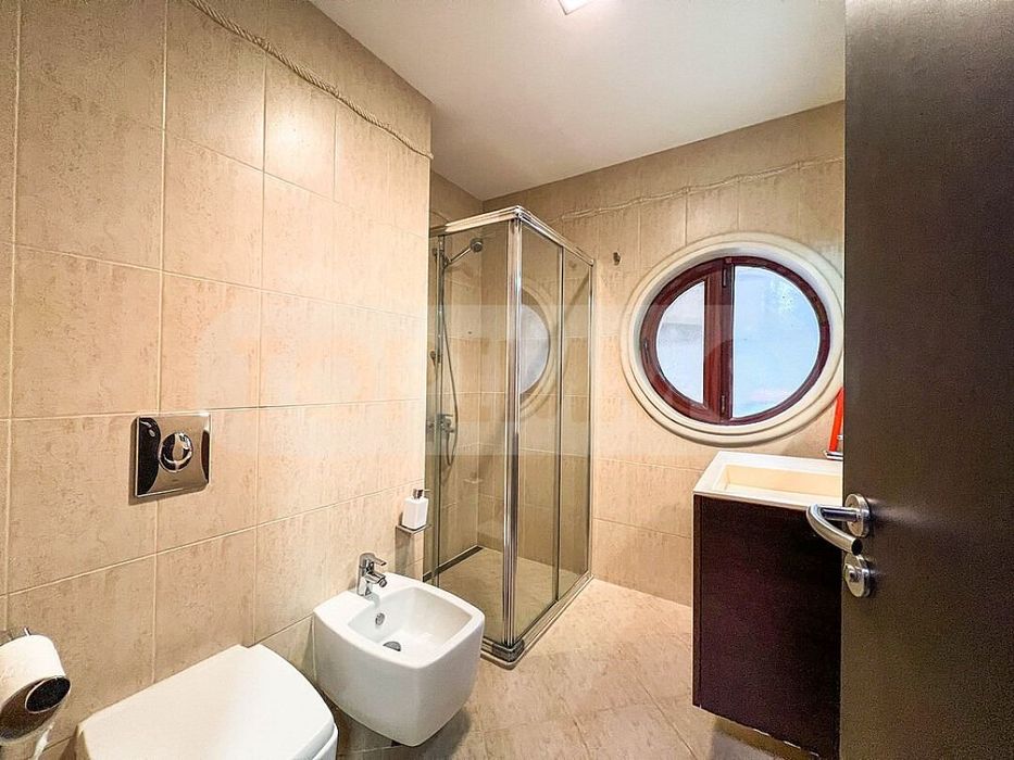 Продава се Двустаен апартамент в Варна, Морска градина - 96 кв.м за 5000 €/кв.м - Снимка #11