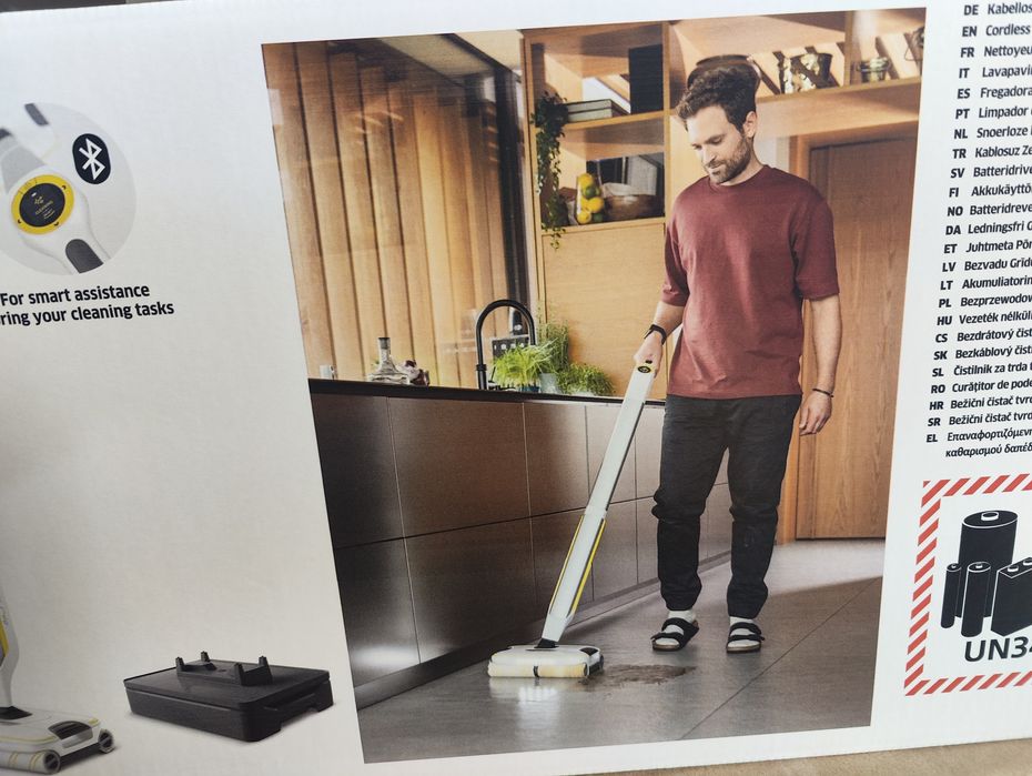 Vând mop Karcher FC 8 Smart signature line nu Dyson