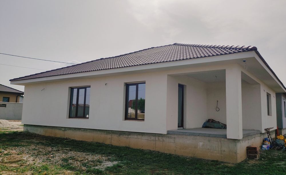 Casa semifinisata Santandrei