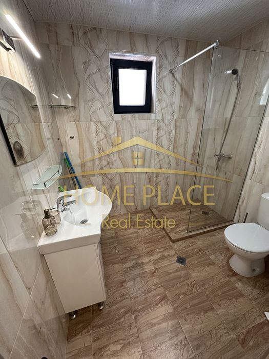 Дава се под наем Двустаен апартамент в Варна, Център - 65 кв.м за 510 € - Снимка #5