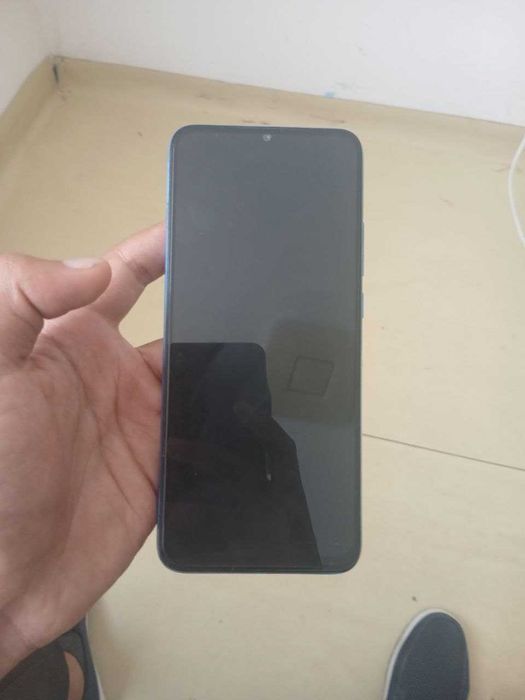 Redmi 10c telefoni holati yaxshui deyarli ishlatilmagan