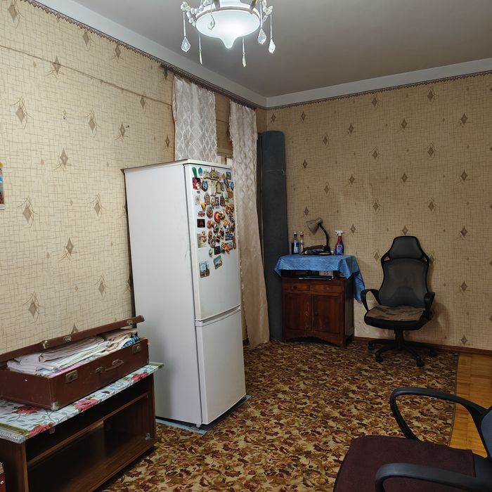 Юнусабад-17 улучшенная планировка. Можно и в Ипотеку. 4/1/5.