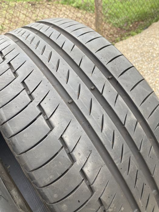 245/45/19 Континентал  Летни