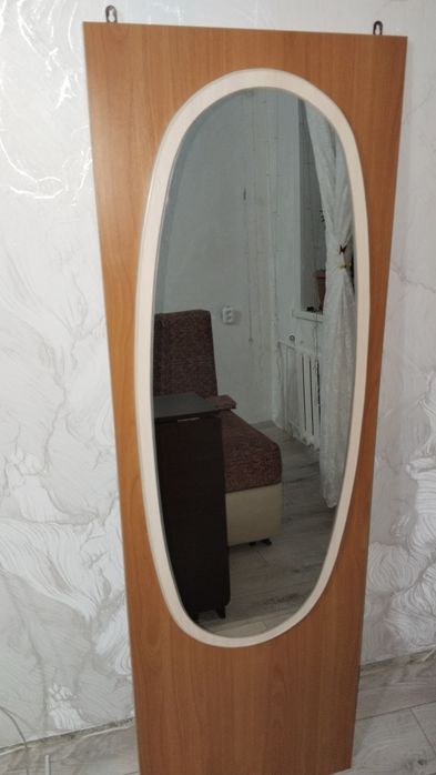 Продам зеркало. 10000тн.