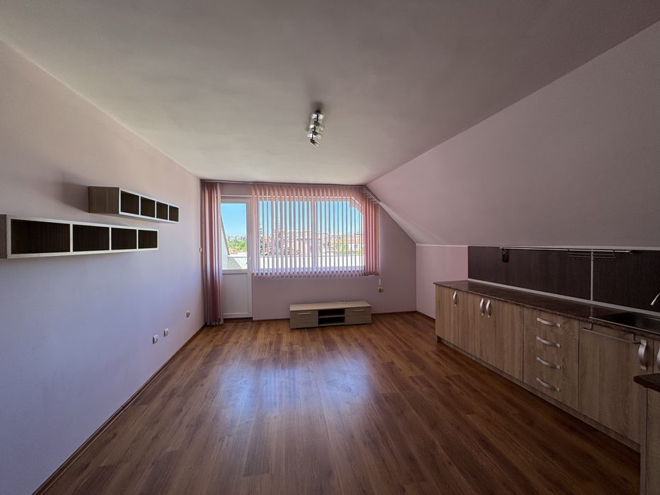 Продава се Двустаен апартамент в Казанлък - 73 кв.м за 1307 €/кв.м - Снимка #4