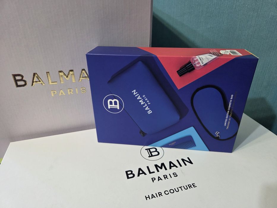 Лимитирана серия на Balmain Paris Hair Couture чанта (несесер) за коса