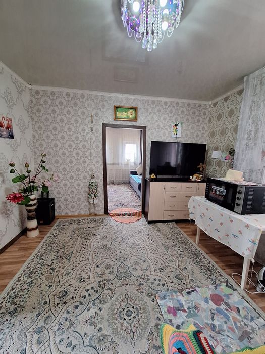 Продам дом район бензостроя.